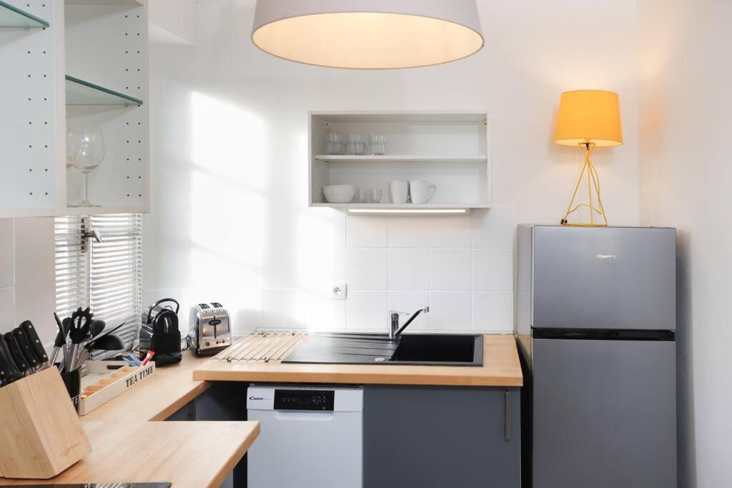 N3 Des Etudes Duplex Hypercentre Wifi Conciergeriedamecarcas Apartment Carcassonne Exterior photo